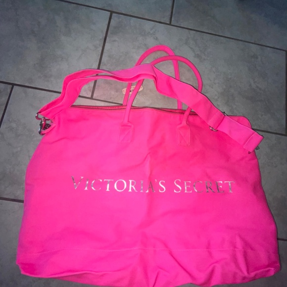 VICTORIA’S SECRET Large Neon Pink Crossbody Weekend Tote Duffle Bag - Picture 8 of 8